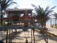 /album/galeria-de-fotos-araras/brinquedos-praia-cabure-passeio-voadeira-jpg/